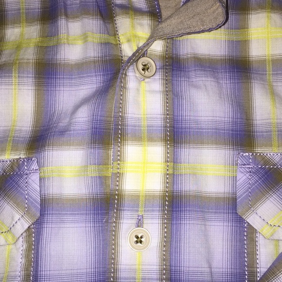 Tommy Bahama Short-Sleeve Button-Down - Picture 3 of 3